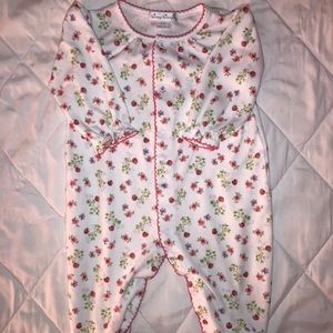 Kissy kissy one piece.